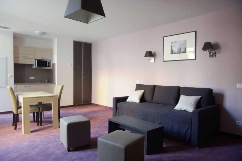 Appart Hotel Odalys City Montpellier Les Occitanes Exterior photo