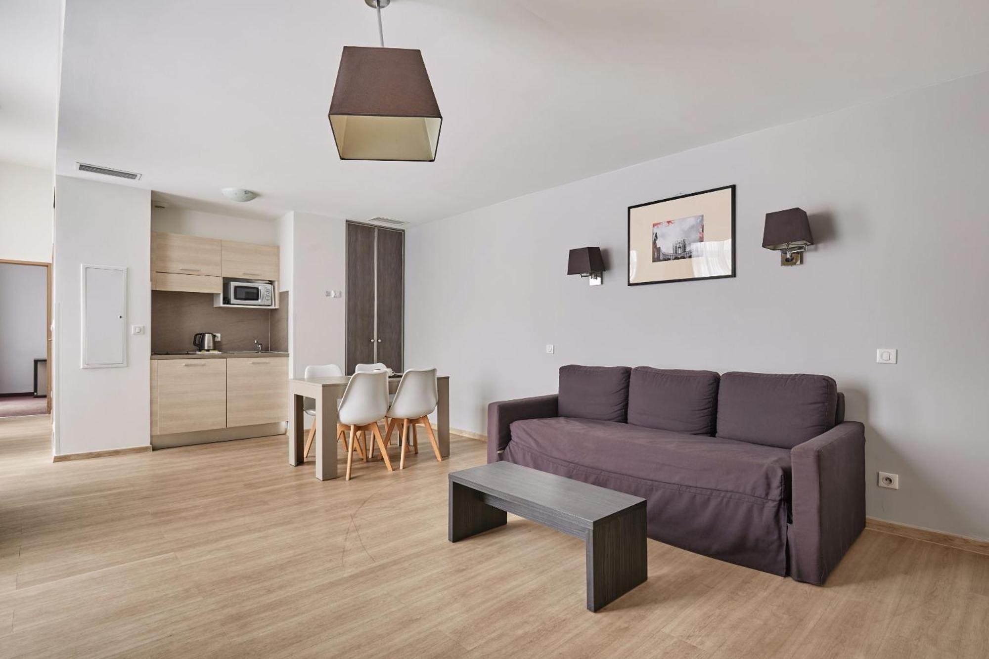 Appart Hotel Odalys City Montpellier Les Occitanes Exterior photo