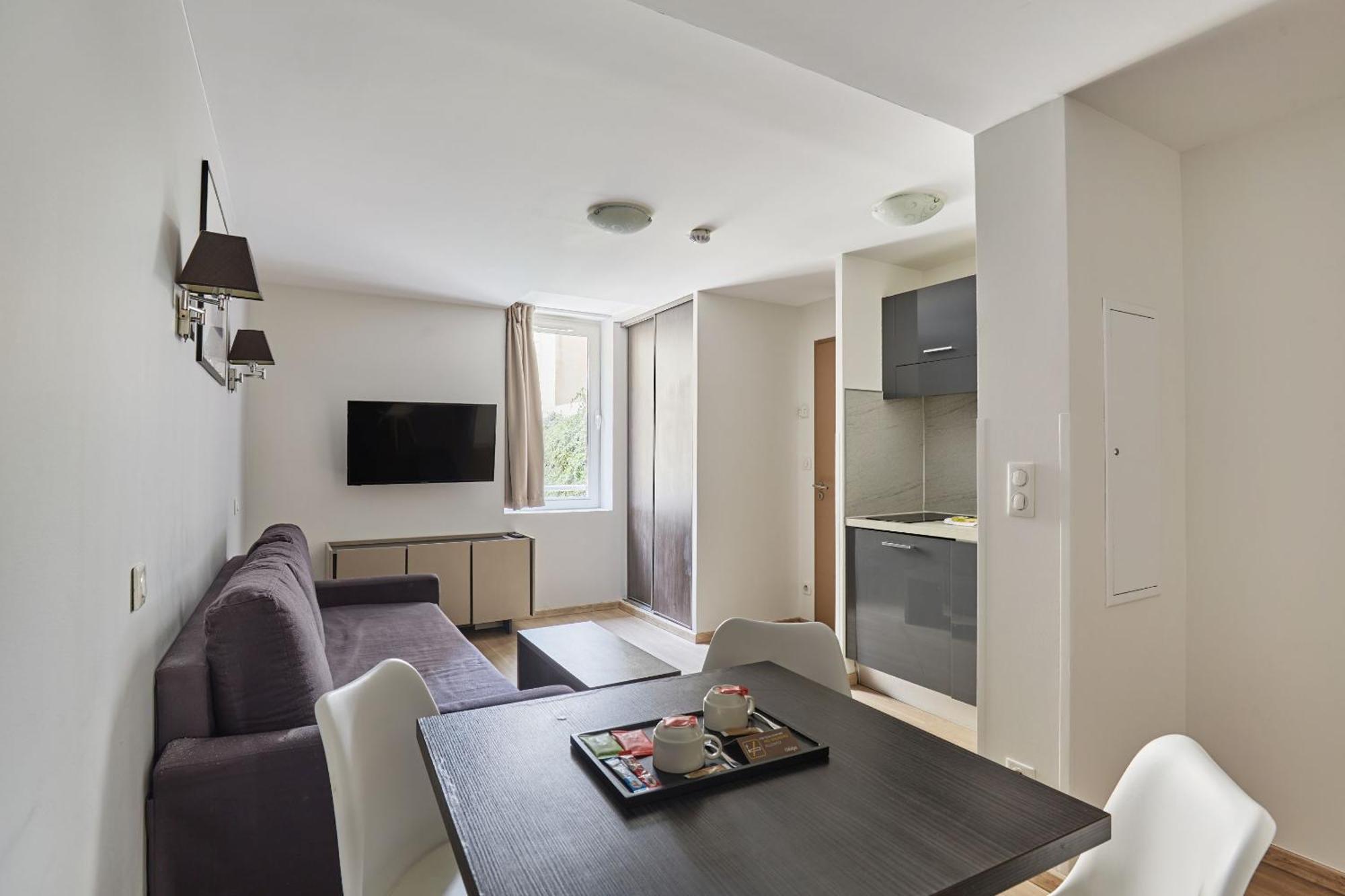 Appart Hotel Odalys City Montpellier Les Occitanes Exterior photo
